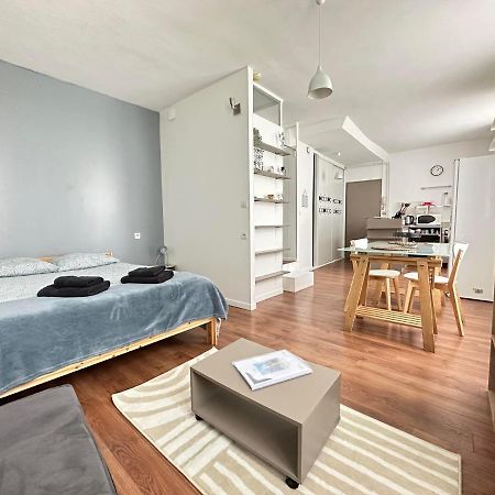 Studio Green Velvet Apartment Лаон Екстериор снимка