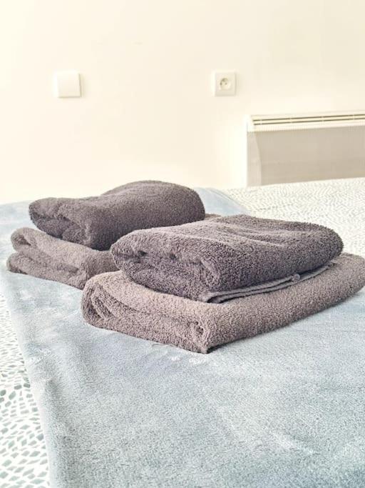 Studio Green Velvet Apartment Лаон Екстериор снимка
