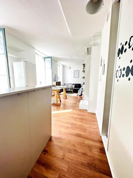 Studio Green Velvet Apartment Лаон Екстериор снимка